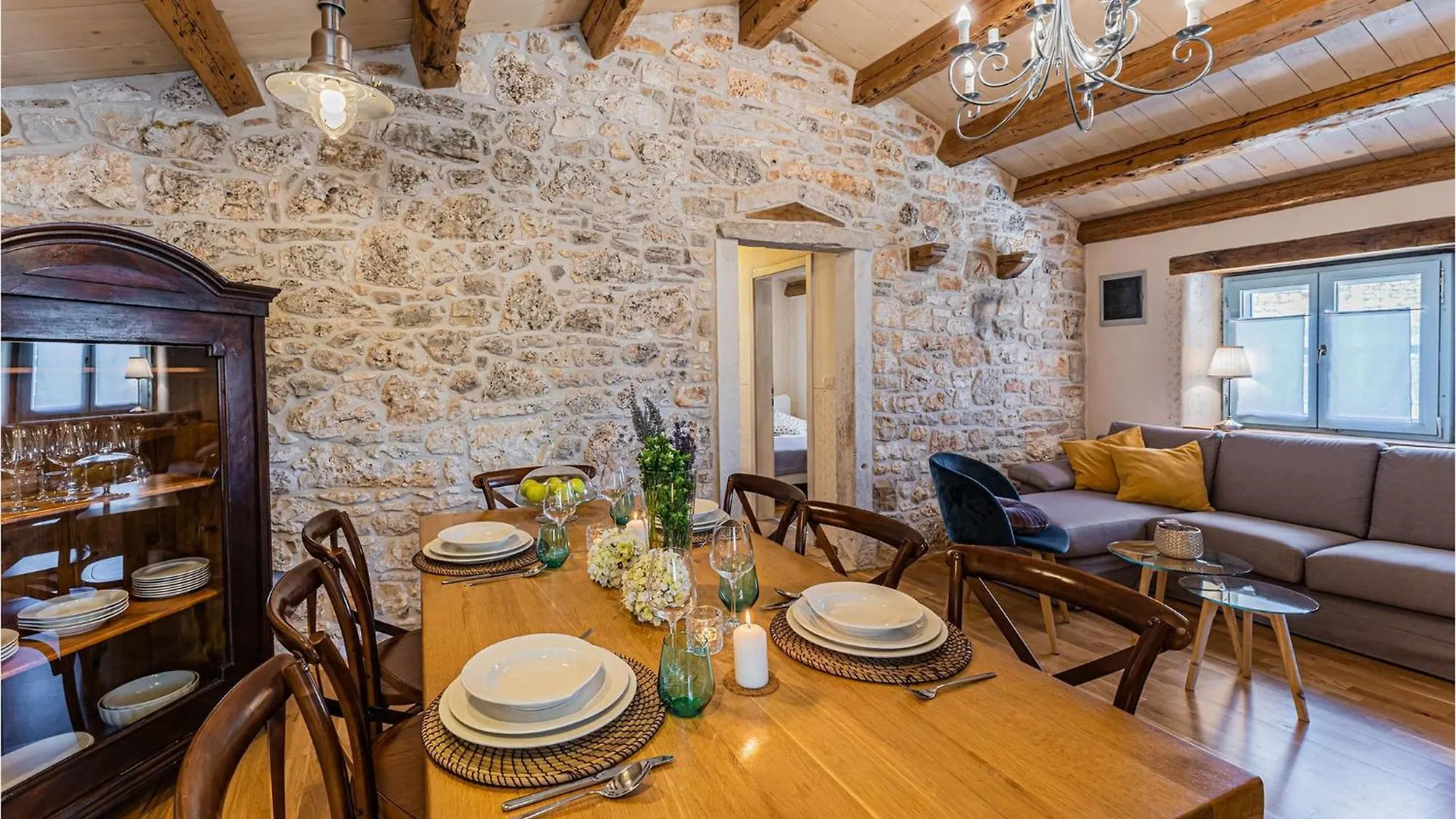 Villa Grandi Grandici 0*,  Croazia